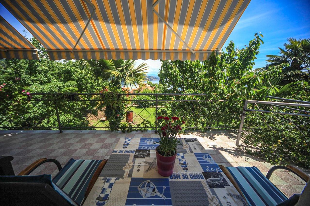 Apartman Carmen Volosko Opatija Ngoại thất bức ảnh